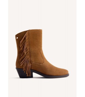 KASSON-76185_cuero_01