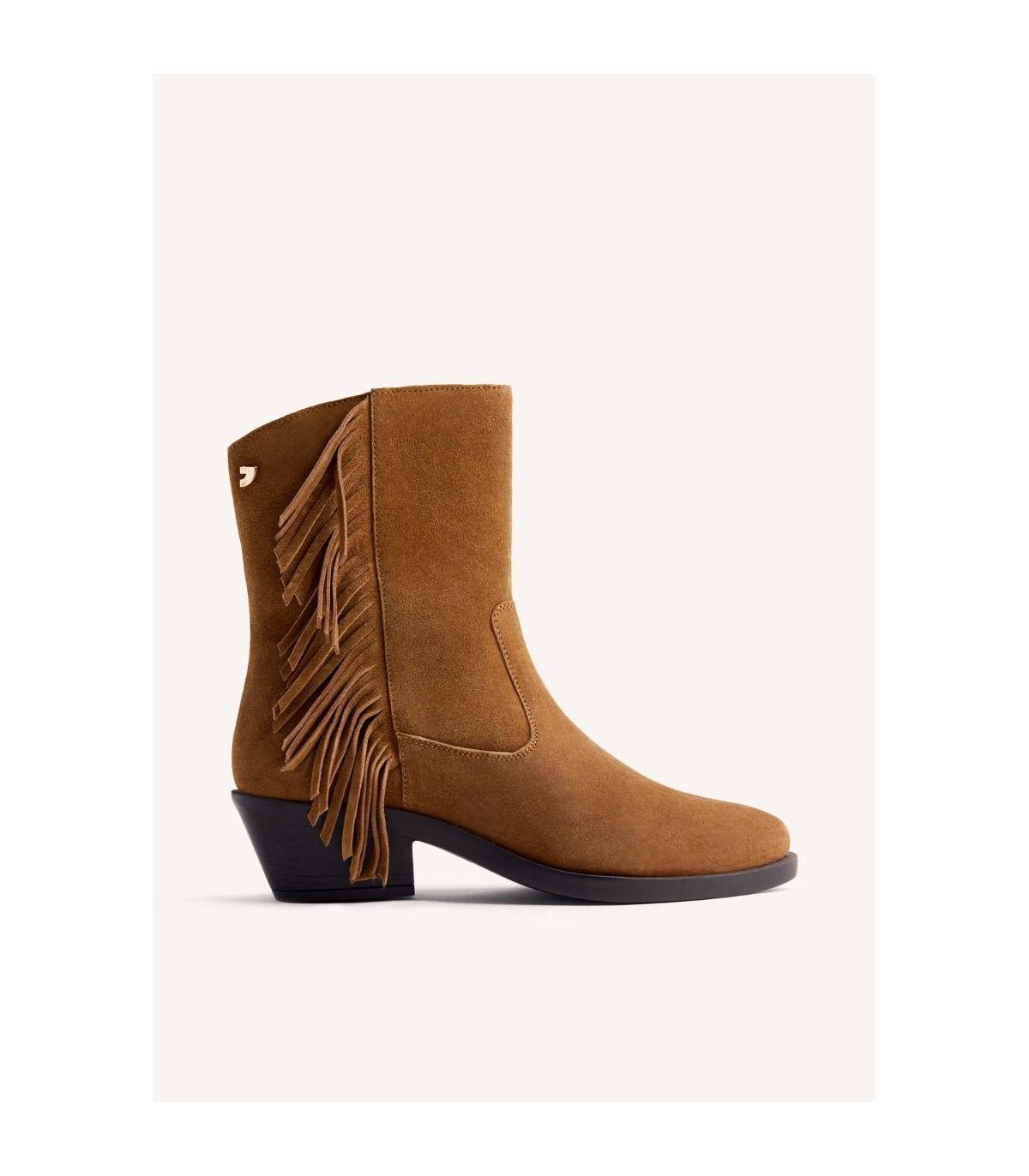 KASSON-76185_cuero_01