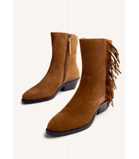 KASSON-76185_cuero_06